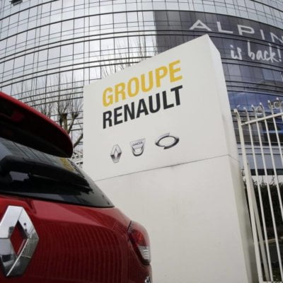 Renault-Fiat Chrysler tie-up: France says no jobs have to be misplaced