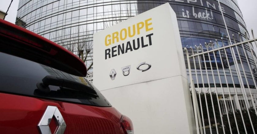Renault-Fiat Chrysler tie-up: France says no jobs have to be misplaced