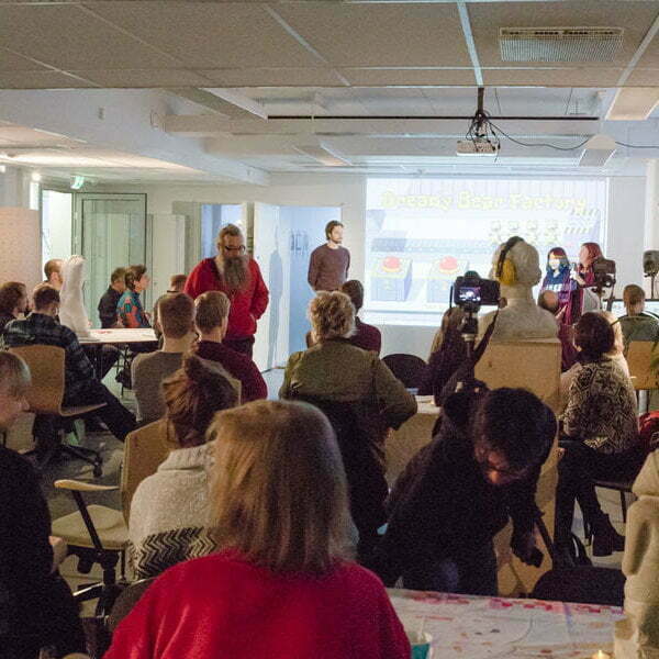 Better task possibilities for sparkling poly grads closing