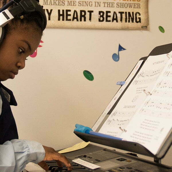 New language instructions deliver Riverton students