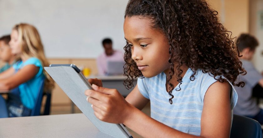 Pune: SPPU very last-year students probably to have offline examination, no clarity on other batches