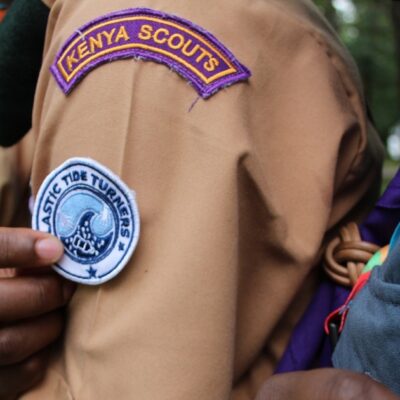 The tide on plastic with reusable bottles and youth education