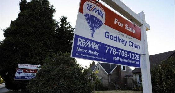 Experts, investors see warning signs of real estate slowdown in Vancouver 5