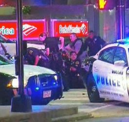 Eleven officers shot at Dallas protest against police shootings 7