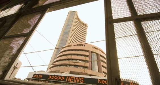 Sharp surge in industrial investment proposals raises hopes of an imminent recovery 5