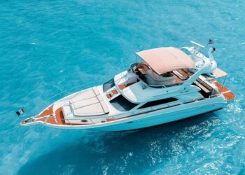 The Ultimate Way To Explore The Riviera Maya In Style: Choosing A Tulum Yacht 5
