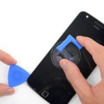 Motorola expands iFixit partnership to sell alternative phone parts in Europe 22