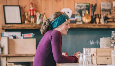 Womens Headbands That Will Look Great On Your Short Hair 7