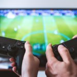 Gaming, 'Selfitis' And Social Media 1