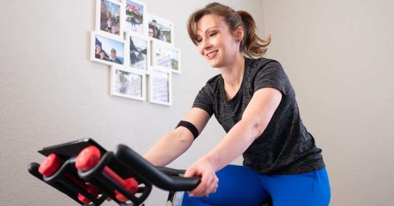 How to Get a Peloton-Style Workout Without Splurging How to Get a Peloton-Style Workout Without Splurging