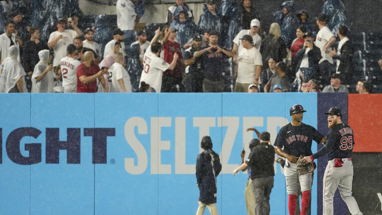 Yankee Stadium fan banned from MLB parks for hitting Verdugo