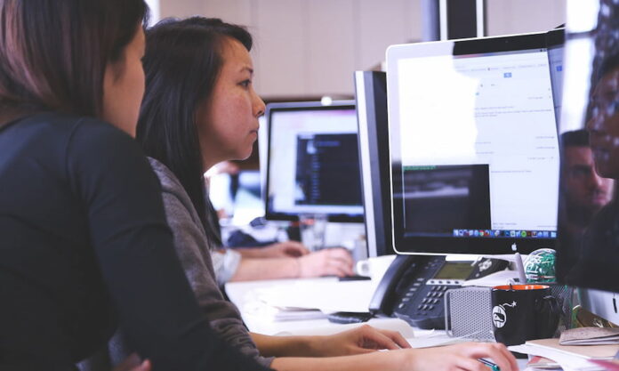 Data-Analyst-Effective-Communicator-1