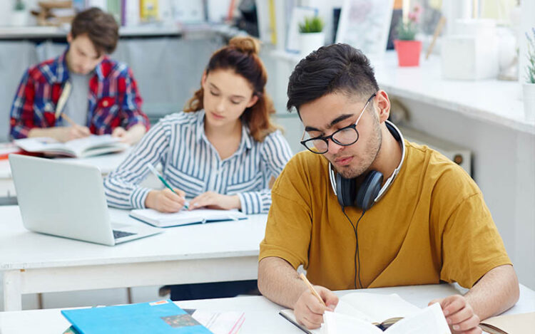 Vocational Classes to Enhance Your Education and Career 1