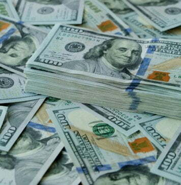 Your College Grad’s Guide to Good Money Management