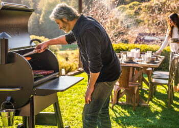 The first-class portable BBQs so that it will see you through the summer season