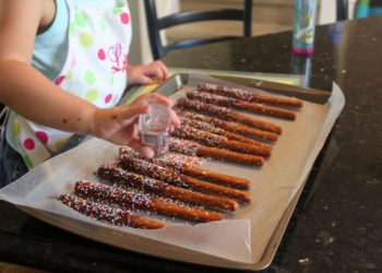 Fun Cooking Crafts for Kids that Don’t Need Supplies