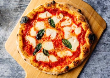 This Video Of BTS’ Backstage Pizza Party Will Give You Major FOMO