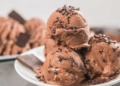 Halo Top is collaborating for a brand new make-up line that is stimulated via ice cream