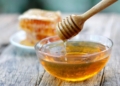 A Natural Culinary Tool: How Raw Honey Powers Specialized Nutrition