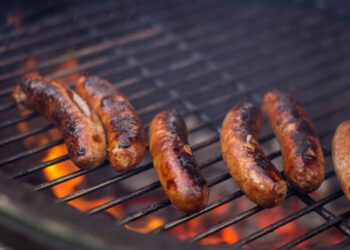 Perfectly Grilled Brats: Tips for the Grill