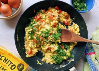 Authentic Mexican Huevo a la Mexicana Recipe