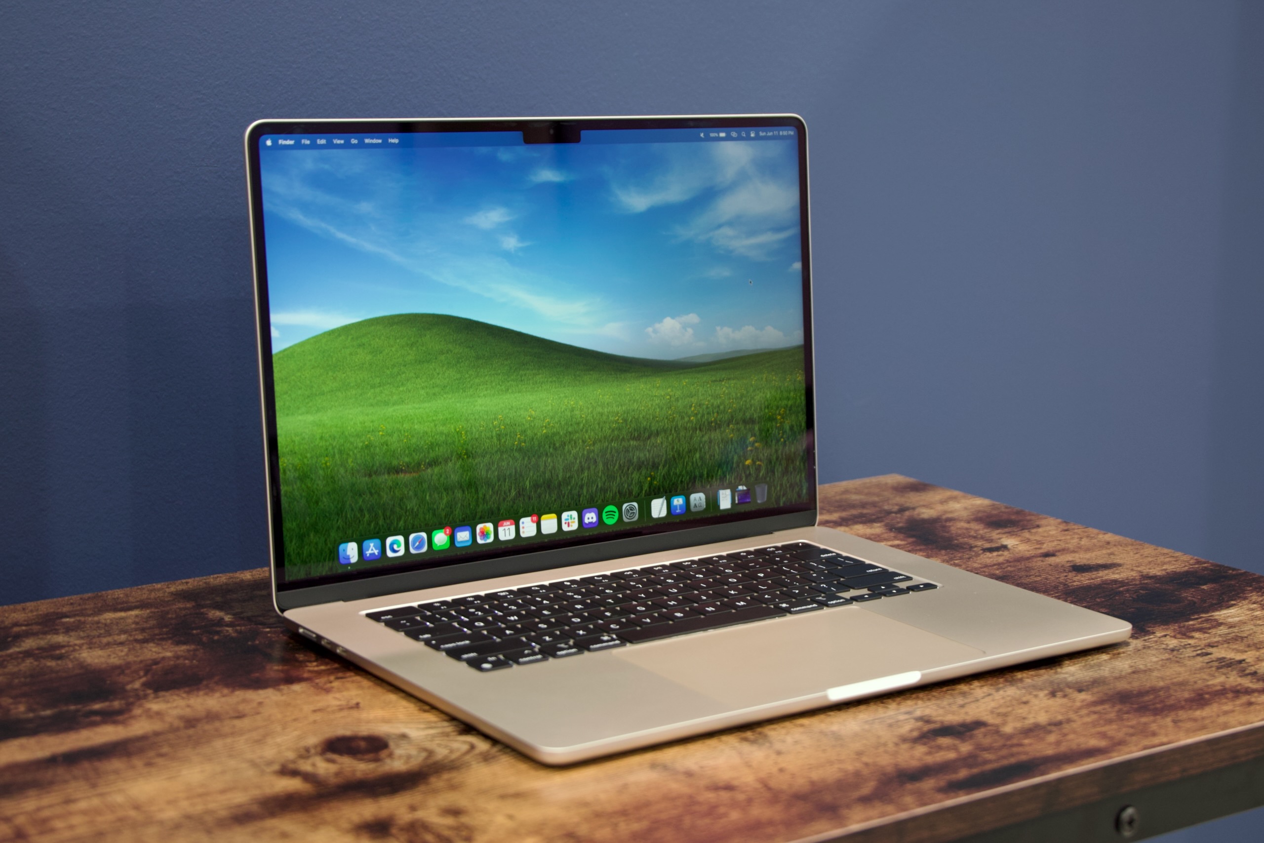 What Is The Difference Between Macbook Pro And Macbook?