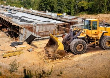 Road Construction Tips to Ensure Safety of Workers  