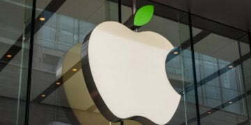 Apple updates WWDC app for iOS, Apple TV with help for Handoff