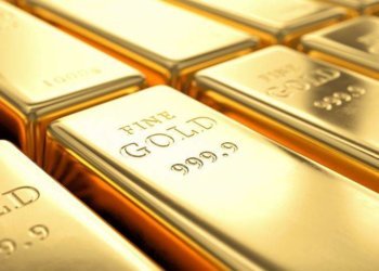 Women’s 800: Caster Semenya Takes Gold in Comfortable Fashion