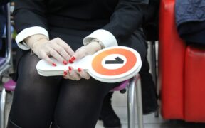 Simplifying the Auction Process for First-Time Sellers 5