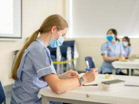 Helping overseas citizens examine Japanese 39