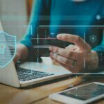 Louisiana's governor broadcasts an emergency after cyberattacks on several school systems 27