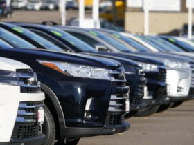 Vehicles ferrying college kids in uniform to be exempted from peculiar-even scheme 54 Vehicles ferrying college kids in uniform to be exempted from peculiar-even scheme 48