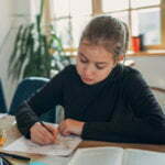 Why is Academic Writing so Confusing? 27