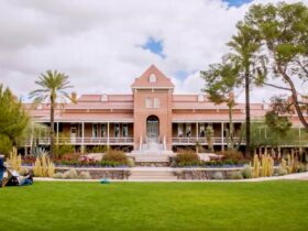 Compare the University of Arizona vs Arizona State! 26 Compare the University of Arizona vs Arizona State! 26