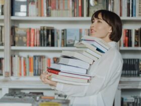 Striking a Balance: The Importance of Street Smarts and Book Smarts in Today's World 26 Striking a Balance: The Importance of Street Smarts and Book Smarts in Today's World 26