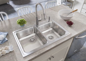 Simple Corner Sink Design