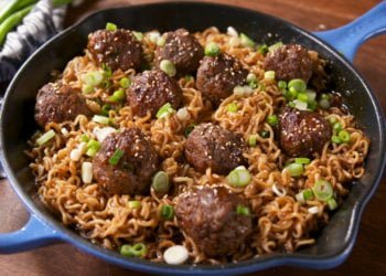 The kitchen gives real Chinese dishes