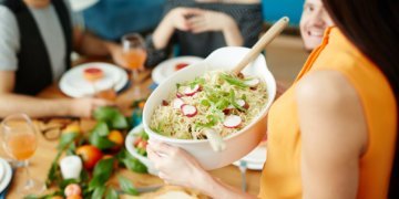 6 Cooking Tips That Make Hosting a Dinner Party So. Much. Easier