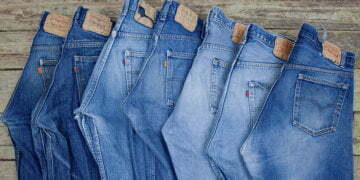 How Knowing Your Genes Can Help You Fit into Your Jeans