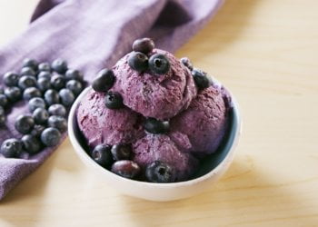 These Unsuspecting Actors Ended Up Falling in Love on the Set of an Ice Cream Ad Shoot