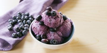 These Unsuspecting Actors Ended Up Falling in Love on the Set of an Ice Cream Ad Shoot