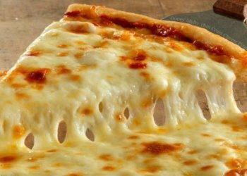 Toppers Pizza Celebrates Customer Appreciation Days