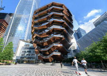 Where to Eat (but Mostly What to Avoid) at Hudson Yards