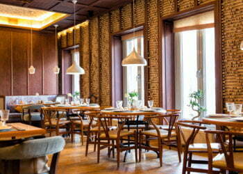 Bad Weather Makes You Give Restaurants Bad Reviews Regardless Of Service