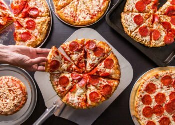 The handiest country that receives pizza right