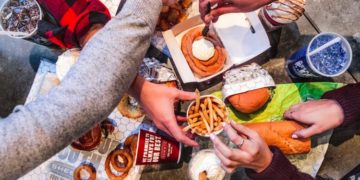 Convenience Stores Are Eating Into Fast Food’s Market Share
