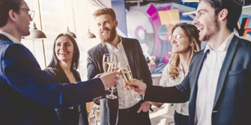 Things To Consider When Selecting A Venue For Your Corporate Event