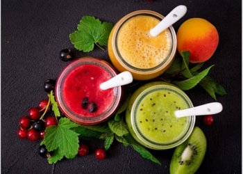 Florida Orange Groves Winery sells a 100% tropical