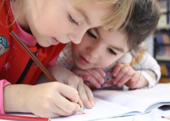 Is your child poor in Vitamin D? It may additionally up high BP danger later